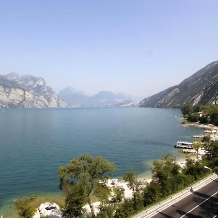 Parc Eden Hotel 3*
